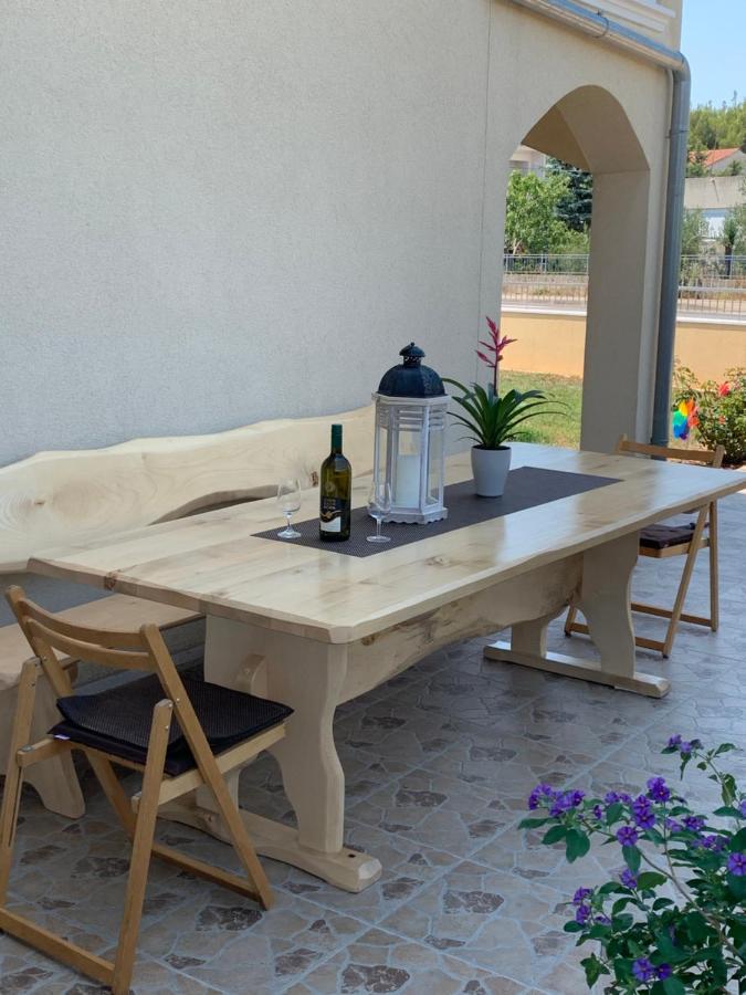 Apartments Mirela Vodice Exterior foto